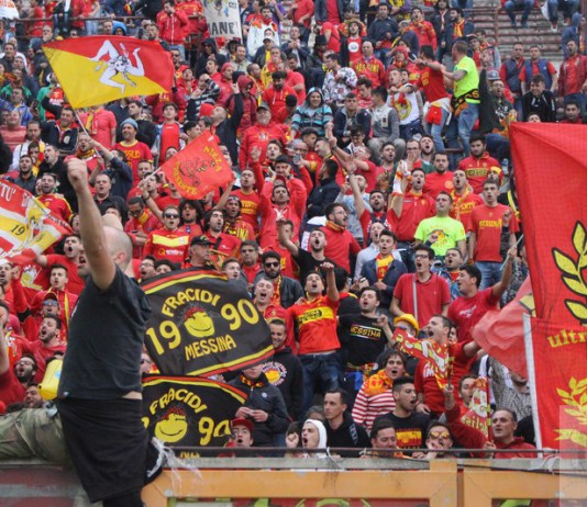 Il Messina torna in LegaPro: Lamezia condannato alla D in DirtySoccer 