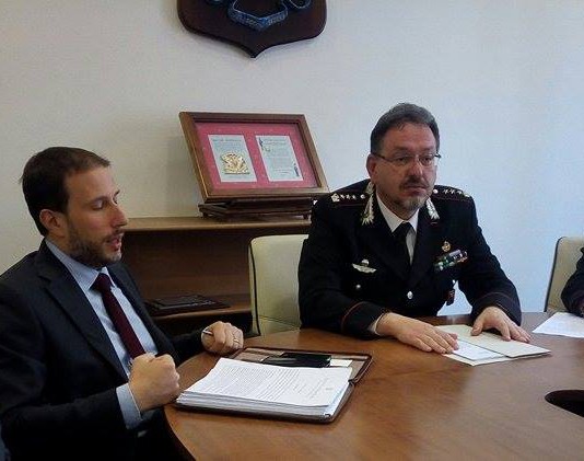 Compravendita di un altro bambino, i coniugi Lorella e Calogero Conti Nibali tornano agli arresti domiciliari. Contestata ancora la Riduzione in schiavitù esclusa dal Tribunale della Libertà, in linea con la Cassazione. Misure cautelari per altri otto