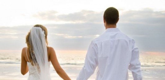 L’anima gemella in un click: l’agenzia matrimoniale è online