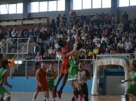 Basket Giovanile. All’Amatori la prima della finale regionale U15. Intanto il Palatracuzzi viene chiuso