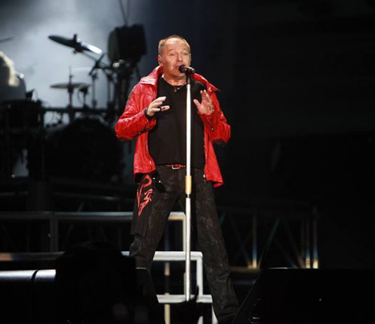 La combriccola del Blasco riempie lo stadio Sanfilippo: quarantamila voci all’unisono