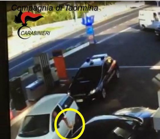 Trappitello, litiga col benzinaio e tenta di incendiare il distributore: arrestato