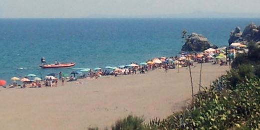 Ferragosto tragico a Patti: turista morto dopo un tuffo alle grotte di Mongiove