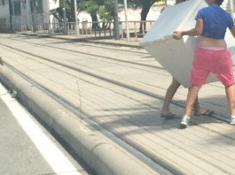Le vostre segnalazioni. Cittadino segnala: gli abusivi in Fiera e il mancato intervento dei Vigili