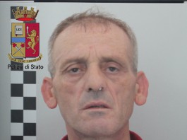 Pusher in manette: deteneva marijuana e cocaina “sorvegliate” a Villaggio Aldisio, arrestato grazie al fiuto di Jagus, cane poliziotto