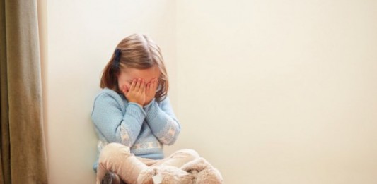 Violenze “inenarrabili” sulla figlia di 6 anni: arrestata coppia a Furci Siculo