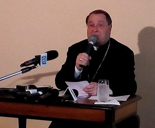 Il commiato di Monsignor La Piana: “la città non ha identità, contro me stupidità e vigliaccate”. Sulla vicenda Tirrenoambiente nervi tesi in Curia