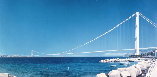 Ponte e infrastrutture al Sud, flash mob a Messina per i fondi del Recovery