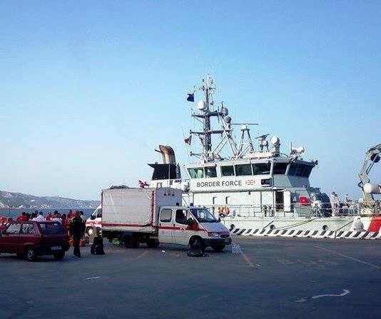 Sbarco: in 121 salvati nel Canale di Sicilia e accolti al Molo Marconi