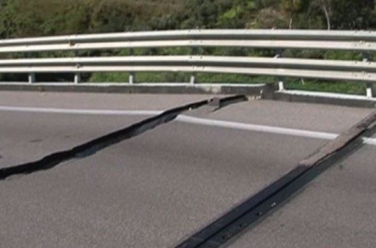 Corruzione all’Anas: in manette i vertici di Tecnis, perquisizioni anche a Messina
