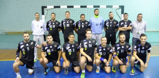 Pallamano Serie B – L’Handball Messina Maschile passa di misura a S.Cataldo e vola in vetta alla classifica