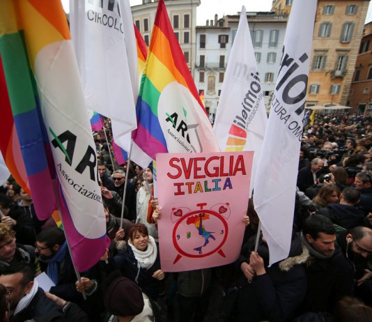 #RussoMaNonDormo – Cento Piazze e Medioevo dei diritti