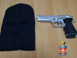 Baby-rapinatori filmano il “colpo” col cellulare, tra loro un dodicenne