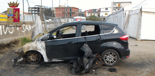 Barcellona Pg, individuato e denunciato l’autore dell’incendio all’auto di Roberta Macrì: è un minore