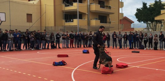Le Fiamme Gialle all’istituto Majorana di Milazzo