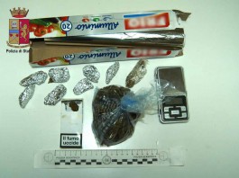 Spacciava marijuana, arrestato 22enne