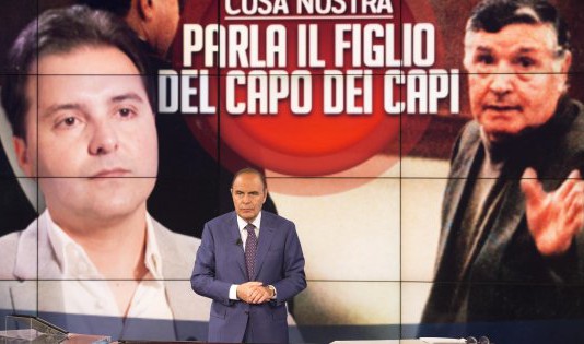 “Miiinchia…u figgh ‘i Totò ‘nta Rai”: i mafiosi e i latitanti ringraziano il servizio pubblico