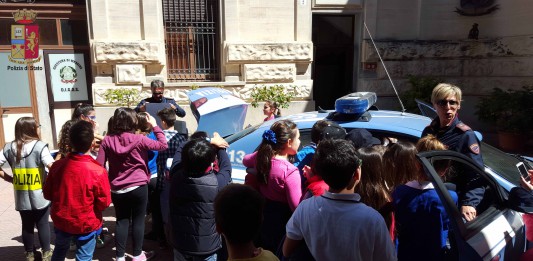 Studenti in Questura, a “scuola” di legalità