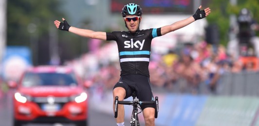 Giro d’Italia 2016. Nieve in solitaria. Amador nuova maglia rosa. Lo Squalo dello Stretto mostra i denti