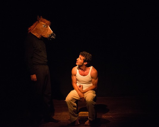 “Amigdala”: alla Laudamo il teatro sperimentale del Clan degli attori