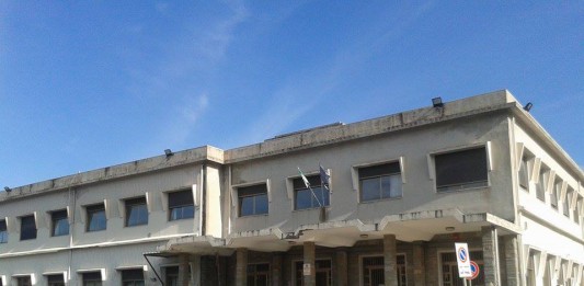 Giallo a Barcellona Pg, ritrovato vicino alla sua auto il cadavere di un 85enne