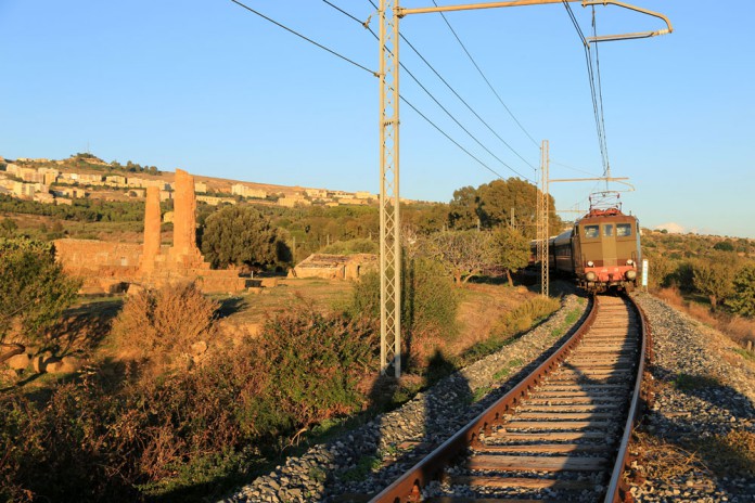 Fondazione_viaggio_9_11_14_SpallaDX