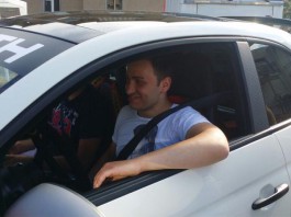 Gugliandolo e la 500 Abarth, su fb il video di una corsa e i commenti degli amici