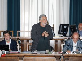 Accorinti chiama a raccolta la deputazione messinese, focus su dissesto/predissesto