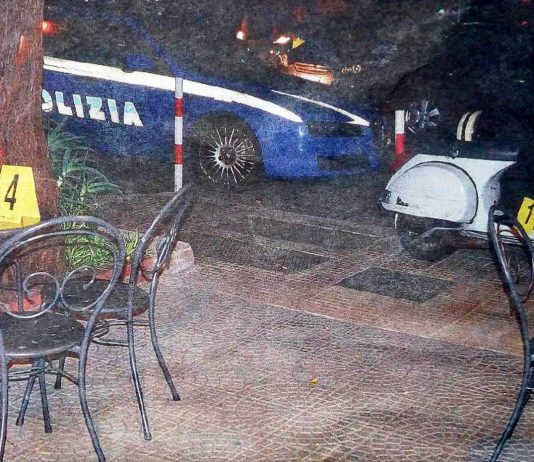 L’agguato al Cafè sur la ville, segnali da non sottovalutare