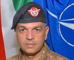 Sabbenerica all’Aosta, il generale D’Ubaldi lascia il comando al folgorino Angius