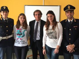 La Polizia al liceo La Farina: il Questore Cucchiara incontra gli studenti del liceo classico