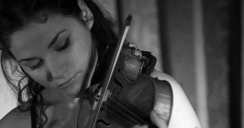 Ex violinista dell’Orchestra del Teatro Vittorio Emanuele si getta da un viadotto sulla Salerno-Reggio Calabria