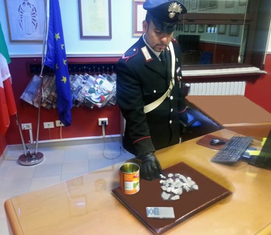 Ganzirri: spacciava marijuana in casa, ora è ai domiciliari