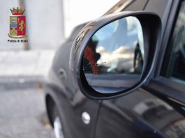 Truffa dello “specchietto”, foglio di via per un 22enne catanese