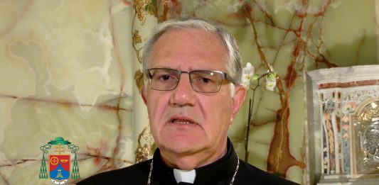 Pasqua 2017: il messaggio di Mons. Accolla alla città, “da soli non andiamo da nessuna parte”