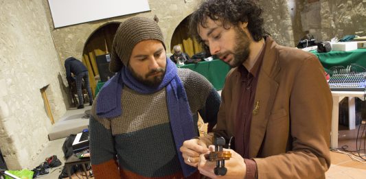 Si è chiuso il laboratorio musicale di Tracce di Memoria. Angelo Privitera: «Un’esperienza molto bella. La musica è stata il collante.»