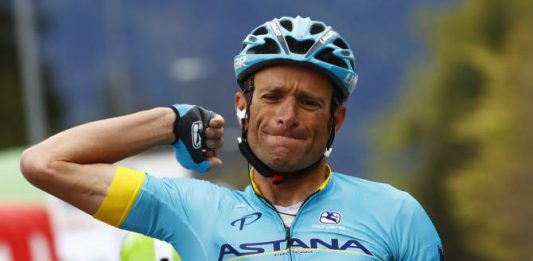 Ciclismo. E’ disperazione! Muore Michele Scarponi. Travolto da un furgone durante allenamento