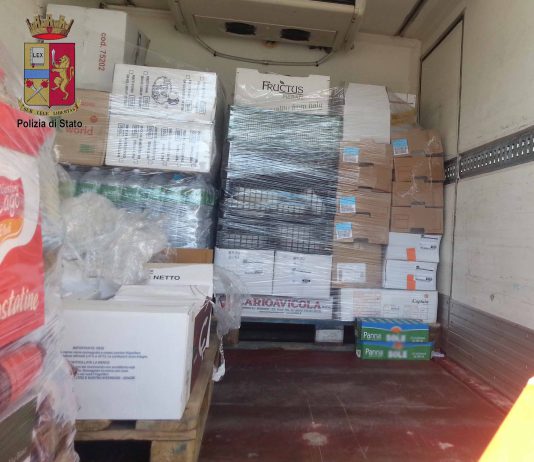 Surgelati avariati sequestrati dalla Polizia, denunciate due persone
