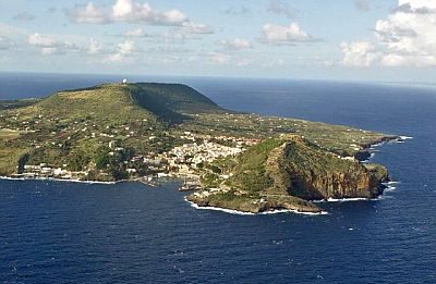 Rientra l’allarme collegamenti marittimi e Ustica è finalmente pronta per affrontare la stagione turistica