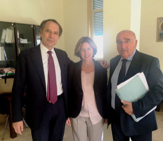 Lorenzin: “Apertura alle esigenze del territorio, presto un vertice a Roma”
