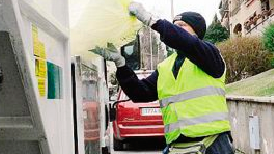 Monnezzaro ATO2 , 42 avvisi di garanzia per funzionari e dirigenti comunali