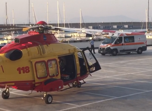 Lipari, cade in mare e si ferisce con l’elica: grave una 12enne