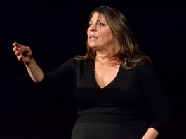 Lucia Sardo e il “risarcimento” di Felicia Impastato