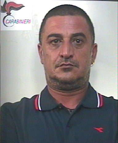 In fuga per le stradine di Oliveri, arrestato per spaccio di cocaina