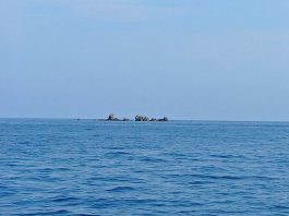 Tragedia sfiorata a Panarea: gommone si schianta sulle “formiche”