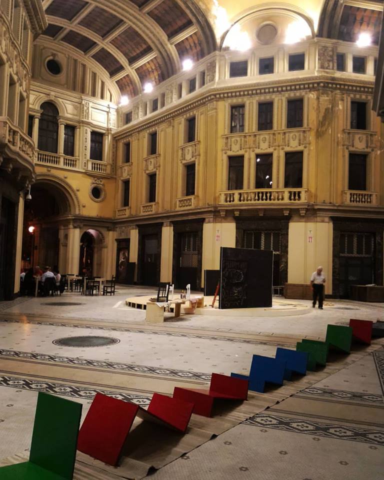 allestimento in galleria vittorio emanuele per SABIRFEST