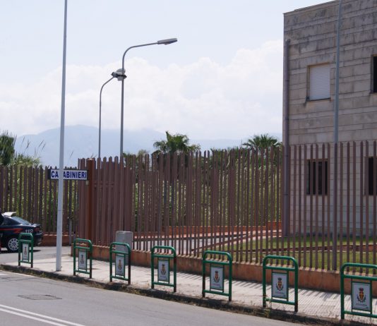 Tentano di estorcere denaro all’ex datore di lavoro. Arrestati dai Carabinieri due messinesi.