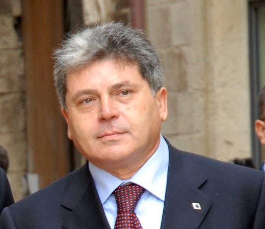 Marziano ha firmato, riapre l’ITET di Tortorici