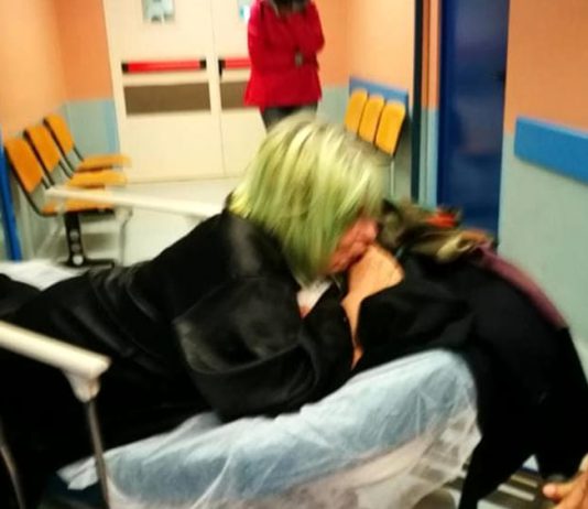 Letizia Battaglia in ospedale per una polmonite, ad Orlando: “Luca, dovresti vedere: è un inferno”