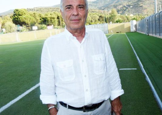 Calcio Messina. En plein di comunicati. Rescissione per tre calciatori, saluti a Carabellò e progetto Sciotto per il Celeste